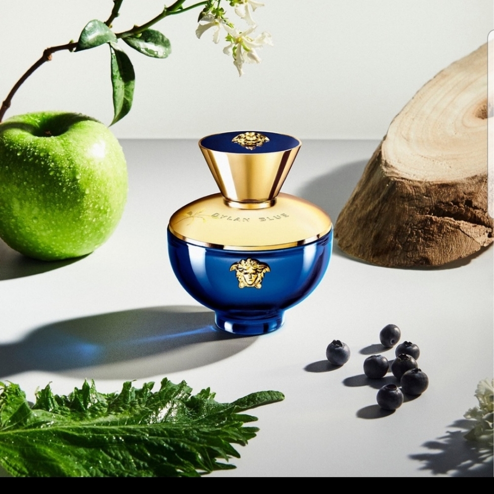 Selling Versace Perfume, Dylan Blue